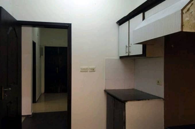 5 Marla Flat In Askari 11 - Sector C For rent At Good Location 5