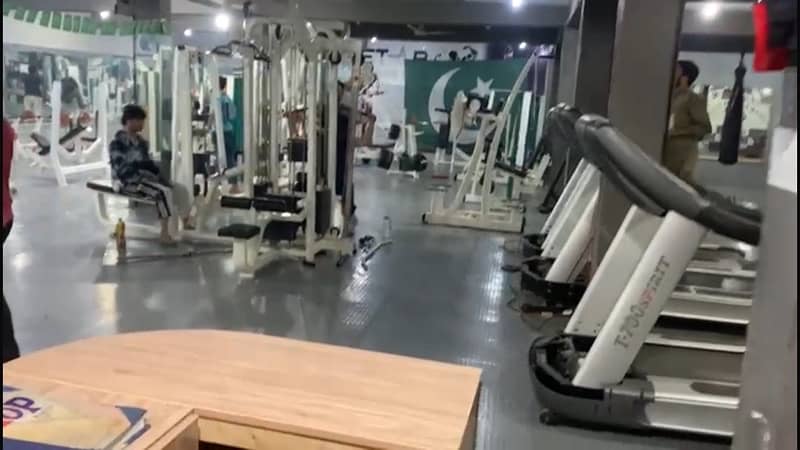 GYM FOR SALE 6 LAK INCOME MONTHLY 300 CUSTOMER 2K FEE EACH PESHAWAR 2