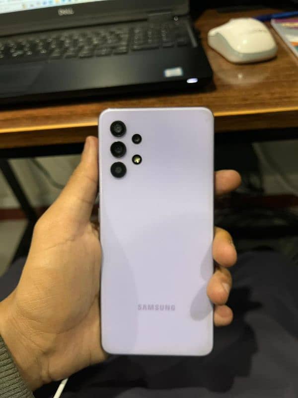 Samsung Galaxy A32 1