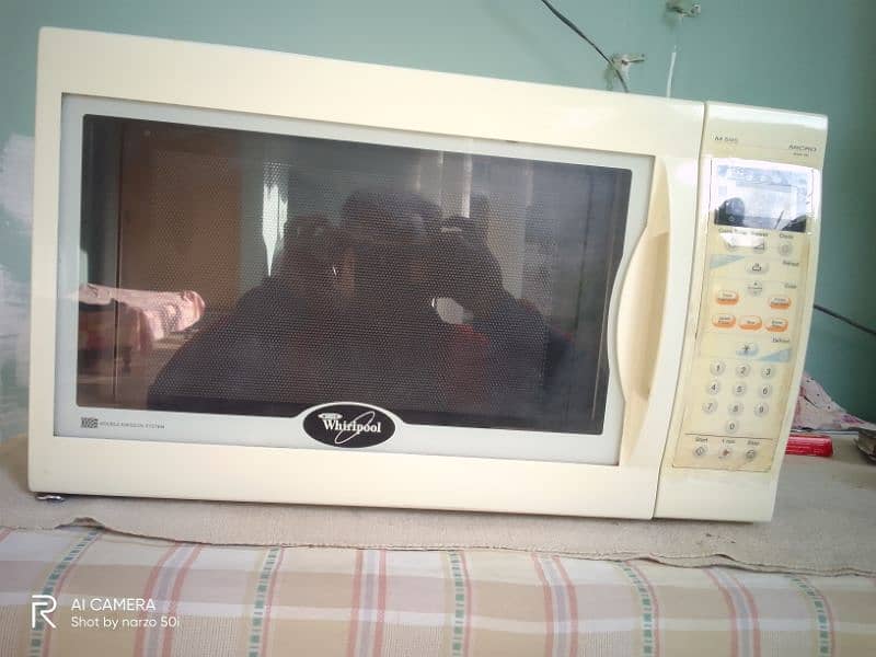 Whirlpool microwave oven 4