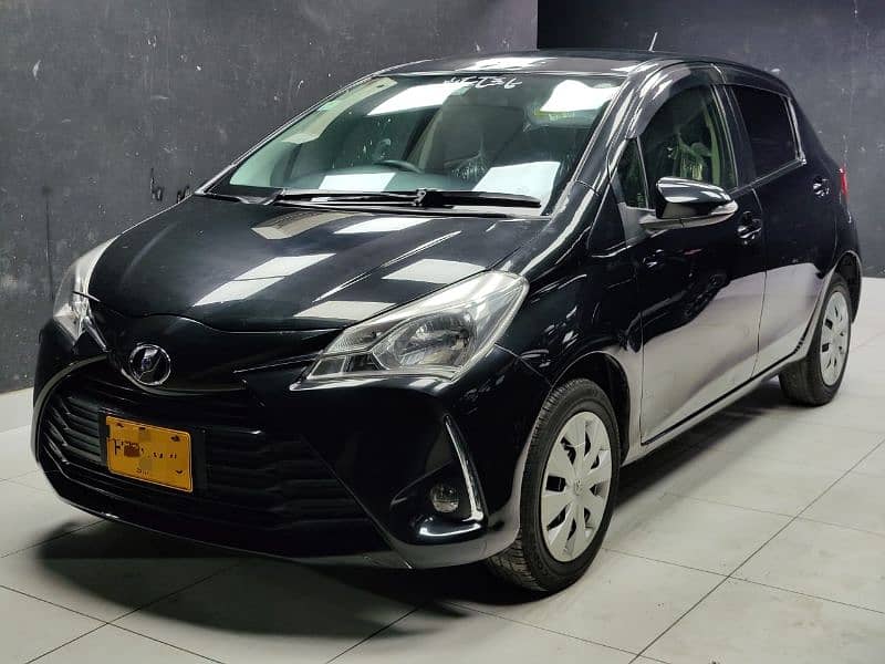 Toyota Vitz 2017 0