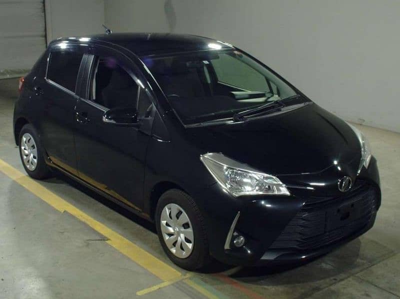 Toyota Vitz 2017 10