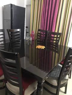 CUSTOMIZED DINING TABLE (8 SITTING)(5*5)