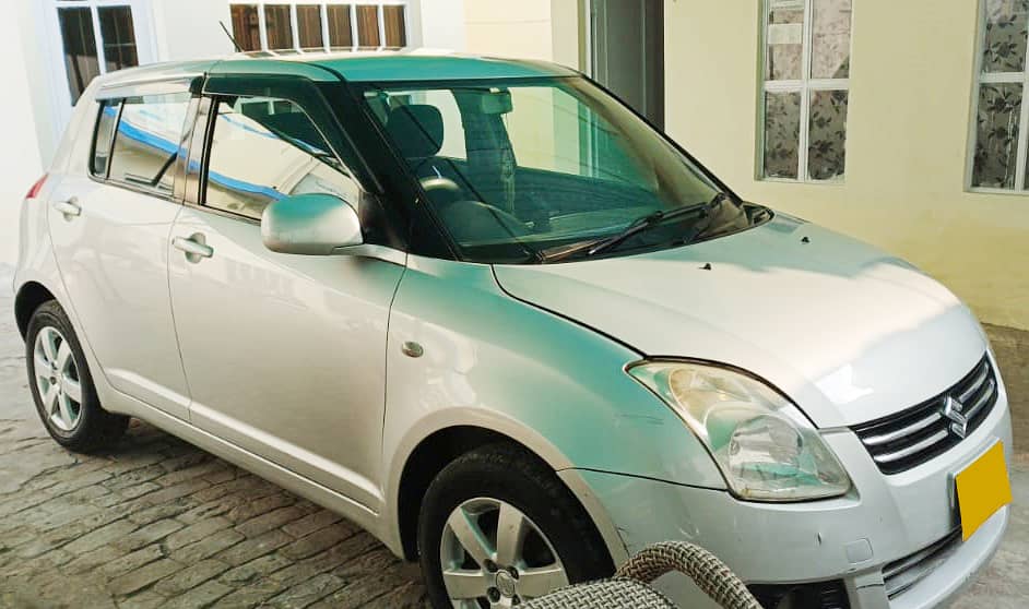 Suzuki Swift 2010 DLX 1