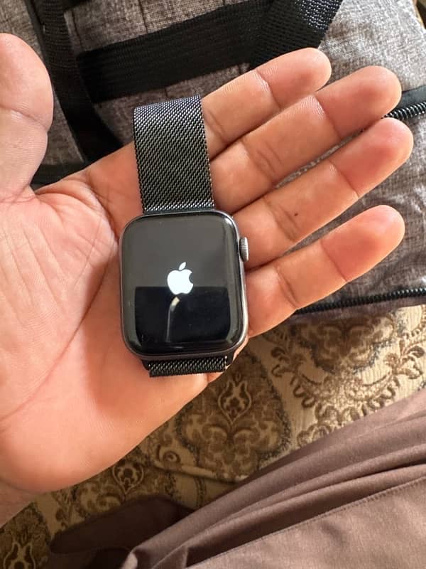 Apple Watch Series 4 4