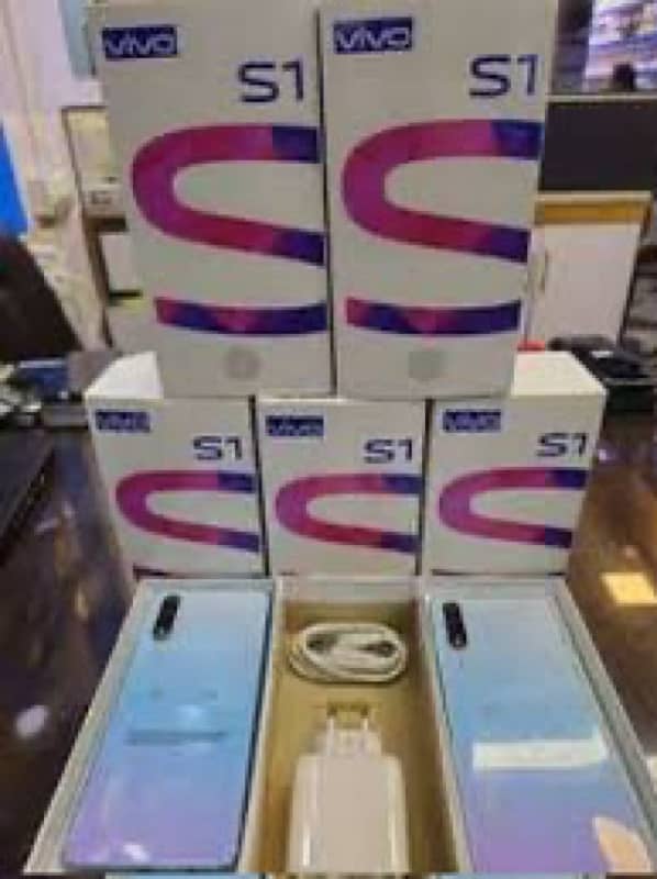 Vivo S1 box pack 1