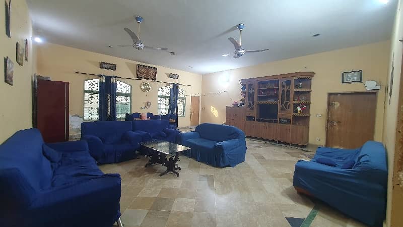 1 Kanal Semi Commercial Triple Unit 8. bed Attached Bath For Sale Ideal Location of Ali Town Near Thoker 0