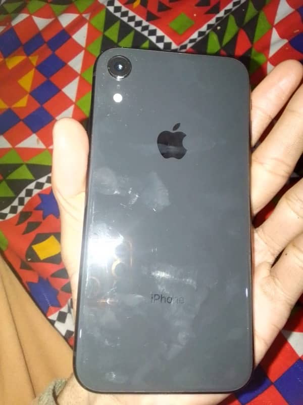 iPhone XR jv 3