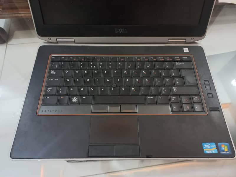 Dell Lattitue e6420 1