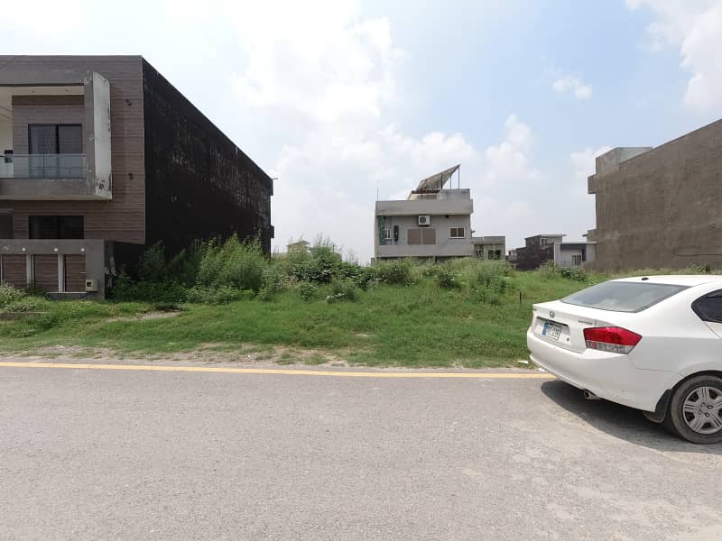 5 Marla Residential Plot Near To MR 11 And FMC Park In Block C1, B17 MPCHS Islamabad 9