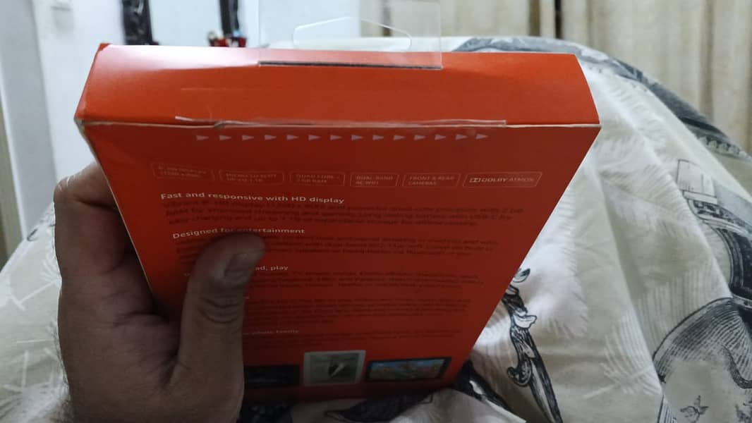 Amazon Fire HD 8 (Brand New Sealed Box) 4