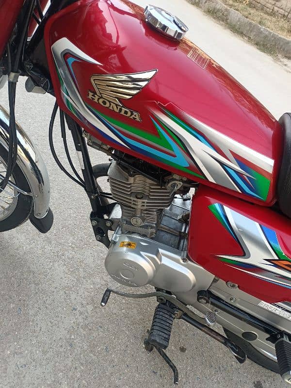 Honda 125 Model 2023 Register All Punjab  Documents complete 4