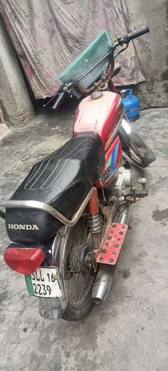 united 70cc 2016 model 03118459445