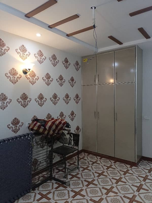 2.5 MARLA Brand New Beautiful House In Prime Location Samanabad 14