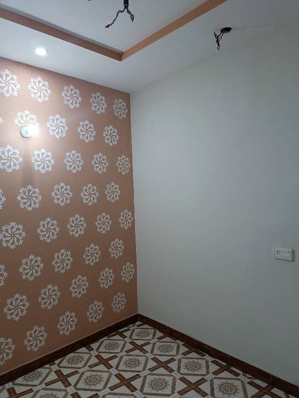 2.5 MARLA Brand New Beautiful House In Prime Location Samanabad 18