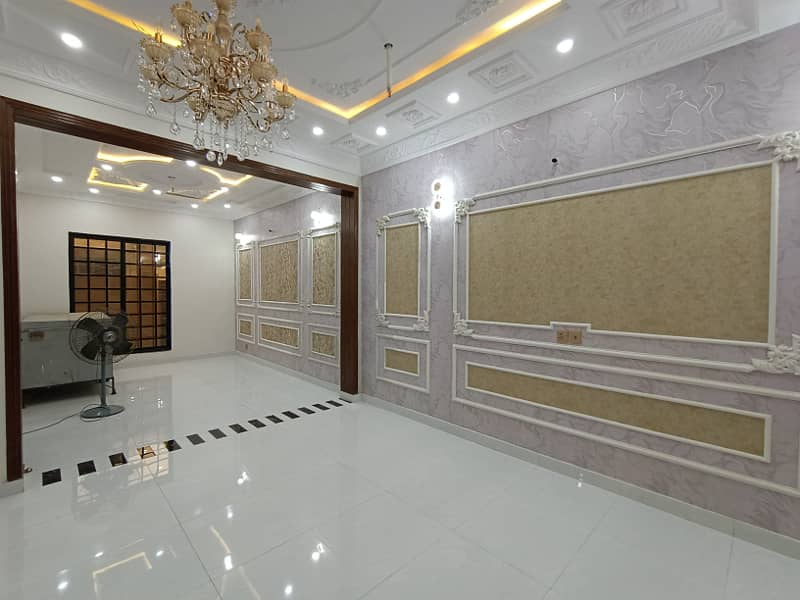 5 Marla Very Beautiful Luxury Brand New Spanish House For SALE In Johar Town Super Hot Location Near Park or Market 4