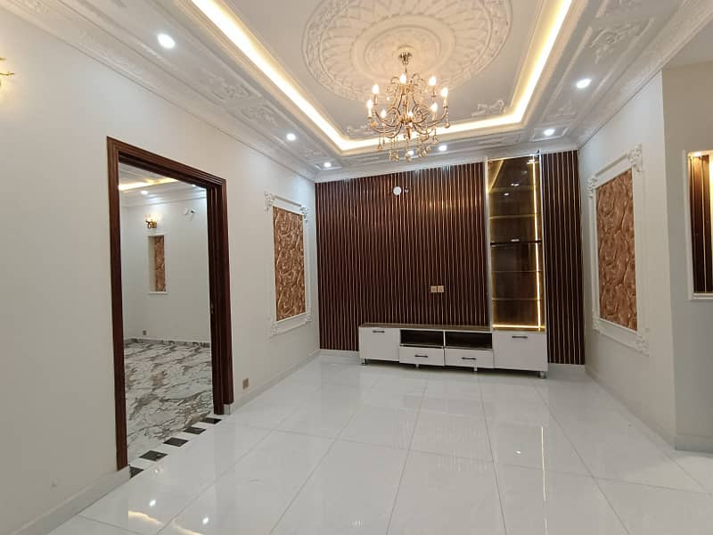 5 Marla Very Beautiful Luxury Brand New Spanish House For SALE In Johar Town Super Hot Location Near Park or Market 18