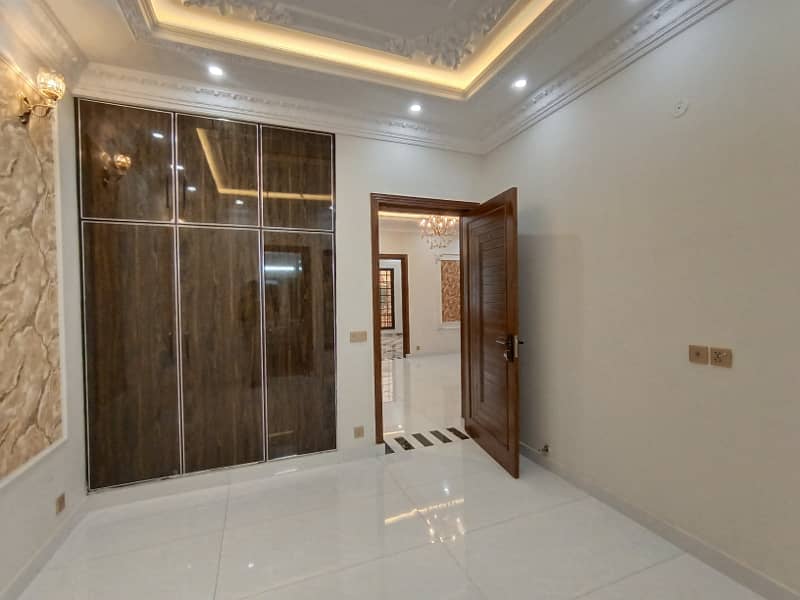 5 Marla Very Beautiful Luxury Brand New Spanish House For SALE In Johar Town Super Hot Location Near Park or Market 33