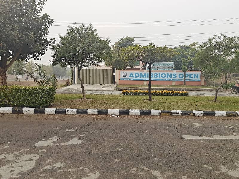 1 Kanal Plot For sale in Shaheen block LDA approved 9