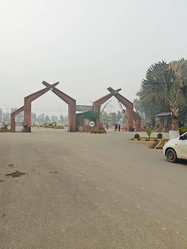 10 Marla Possession Plot For Sale  Nishat  Block Chinar Bagh 1