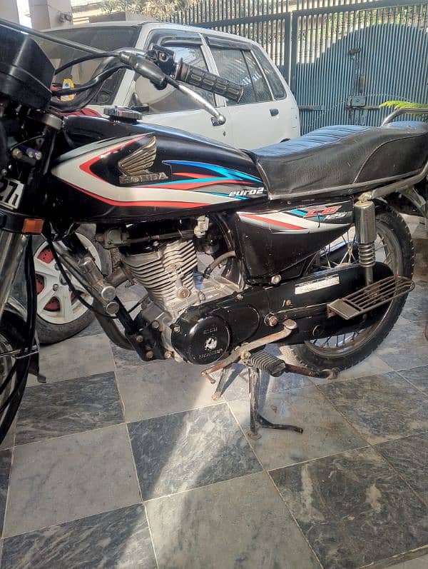 honda cg125 bike 3