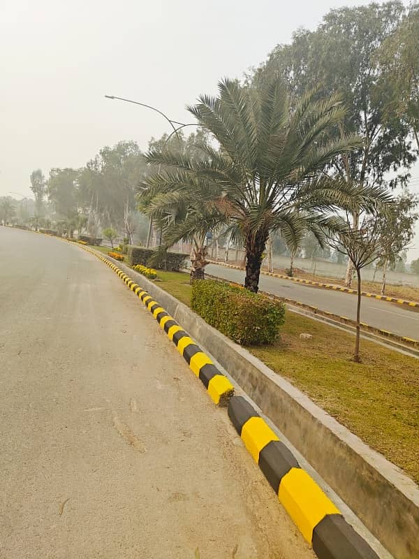 1 Kanal Plot For Sale Bahria Orchard Phase 4 17