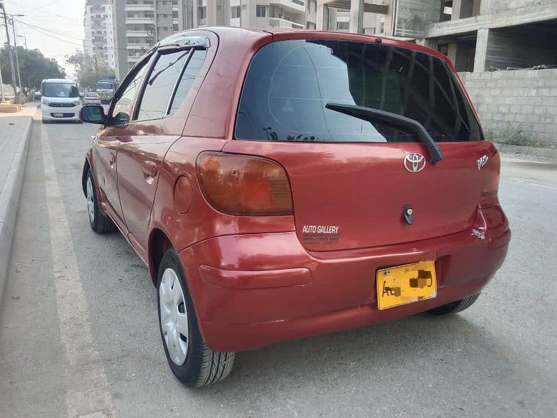 Toyota Vitz 2002 5