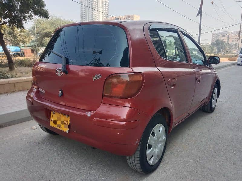 Toyota Vitz 2002 10