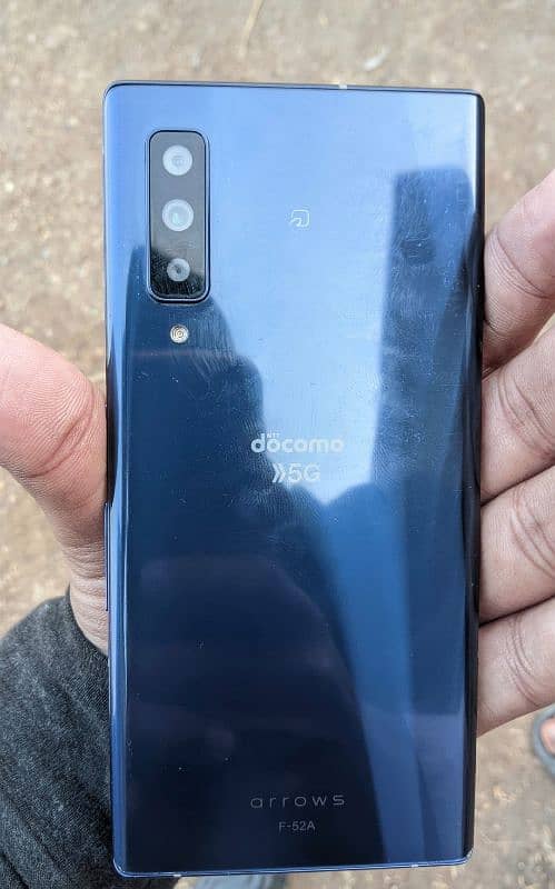 DOCOMO ARROWS F52A 4