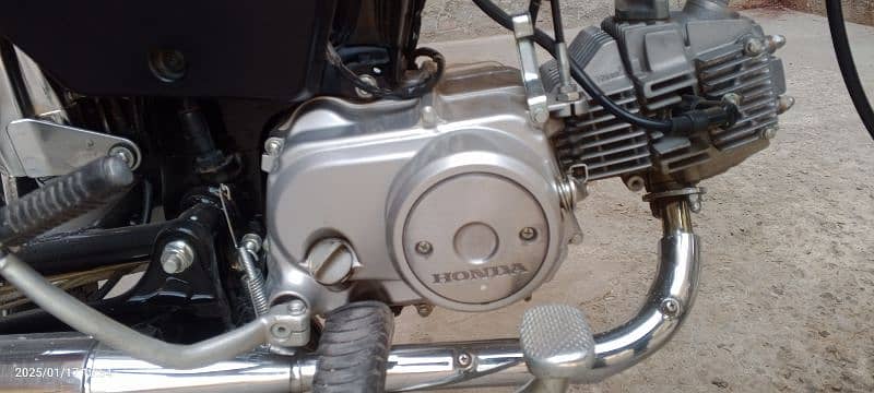 CD 70 ALL ORIGINAL BIKE HA 3