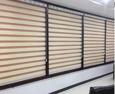 wallpaper/ Wooden blinds Roller blinds / Wooden Floor Vinyl Floor 17