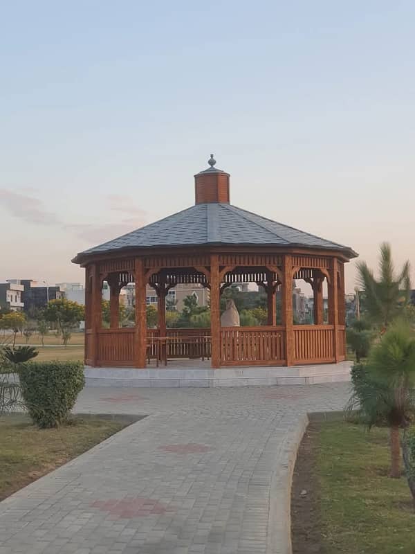 8 Marla Corner Residencial plot available for sale in Faisal Town phase 1 of block A islamabad pakistan 9