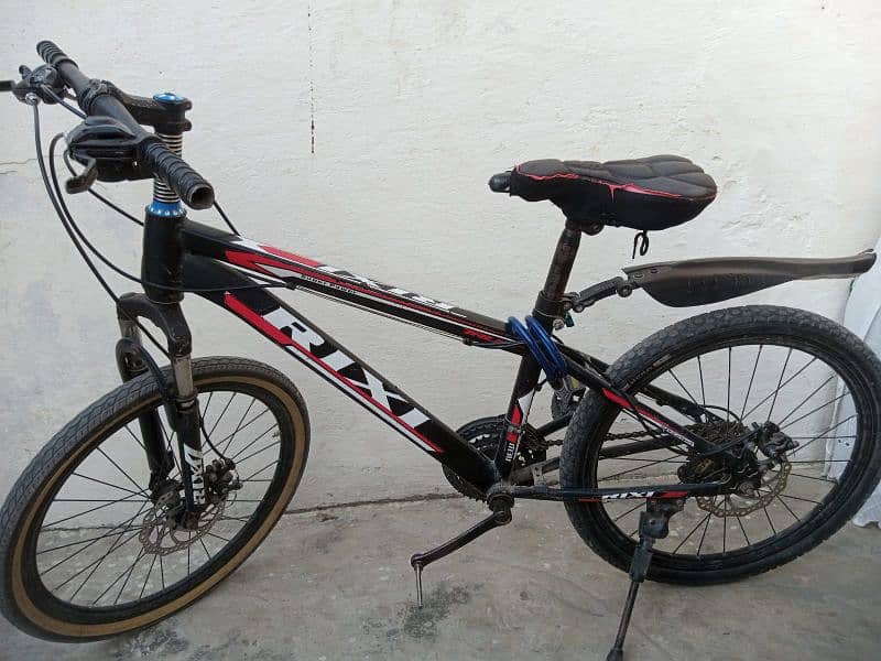 RIXI Mountain Bike - Excellent Condition 2