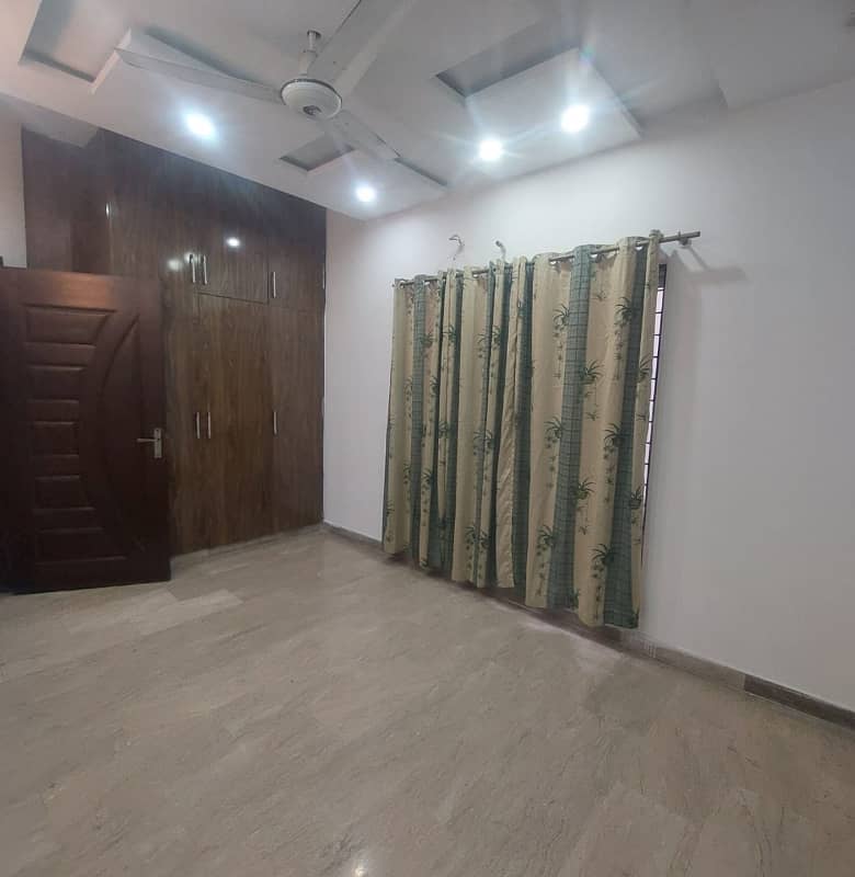 10 Marla Upper Portion 3 bed For Rent Divine Garden Airport Road Near Dha Phase 8 ( Lower Lock ) 0