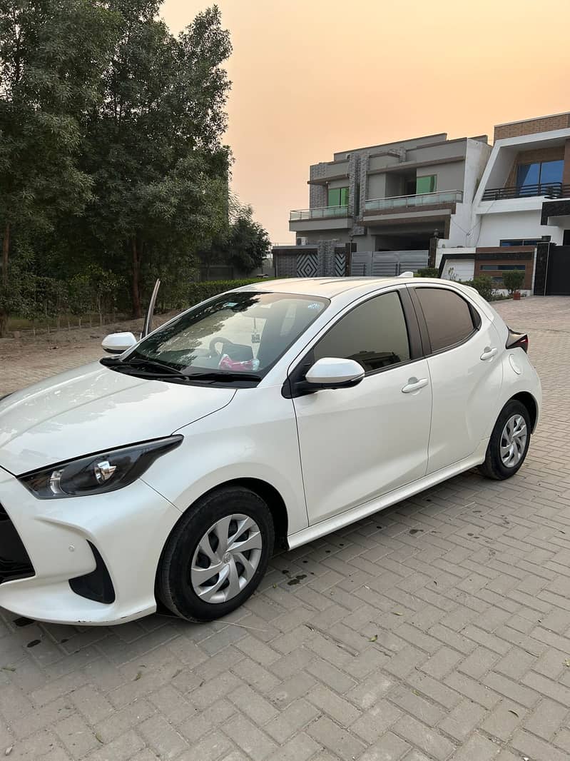 Toyota Yaris G 2020 3