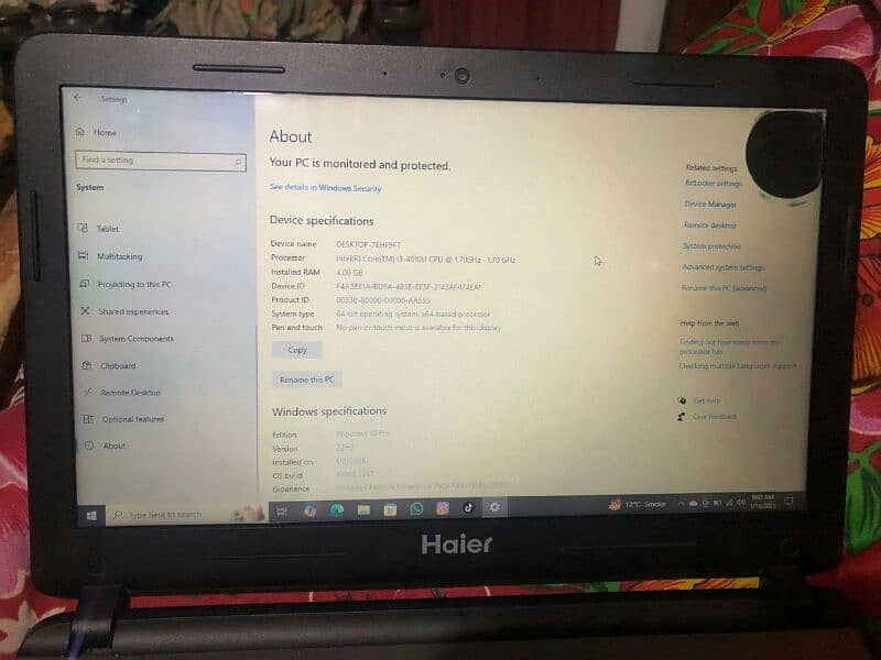 i3 4th jeneration laptop 4gb rame 500 gb hard disc 0