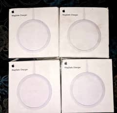 apple megsafe wireless charger 20W