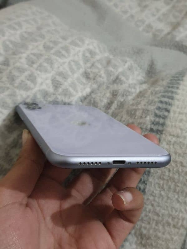 iPhone 11 non pta 7