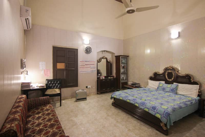 34.5 Marla Luxurious House Is Available For Sale On Habib Ullah Road Lahore 7