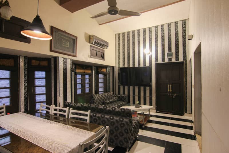 34.5 Marla Luxurious House Is Available For Sale On Habib Ullah Road Lahore 10