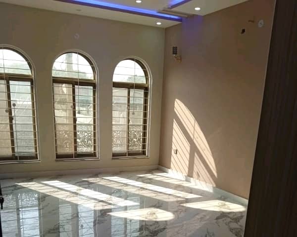 A Palatial Residence For Prime Location sale In Al-Ghani Garden Phase 1 Lahore 4