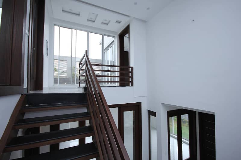 1 Kanal Unique Modern Design House For RENT At Prime Location Near To Park In DHA Phase 5 Lahore 10