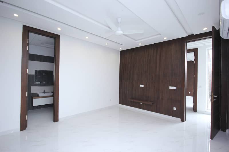 1 Kanal Unique Modern Design House For RENT At Prime Location Near To Park In DHA Phase 5 Lahore 12