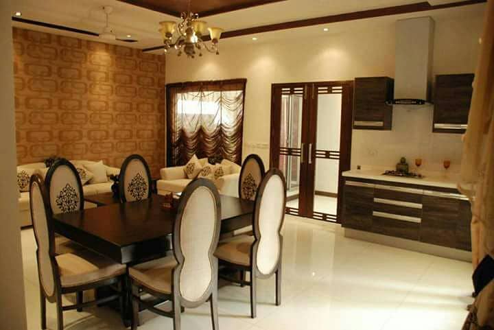 01 Kanal Slightly Used Well Maintained Like Brand New Most Elegant Bungalow For Sale In DHA Phase-1 Near To Park 3