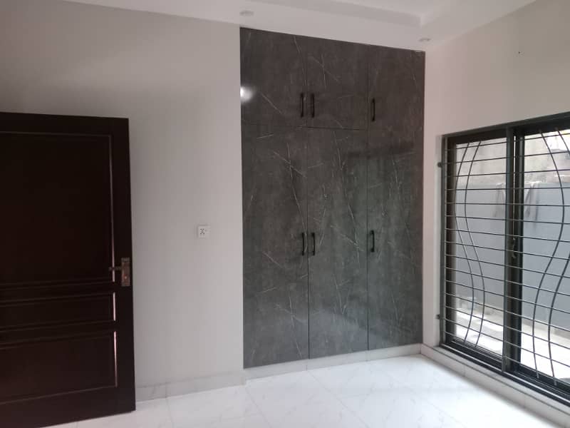 5 Marla brand new full house for Rent in johar Town ph 2 11