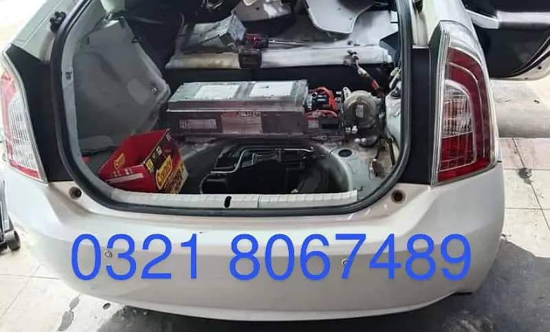 Toyota all hybrid battery and lithium battery and abs available 3