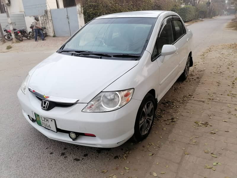 Honda City IDSI 2004 auto very good condition 18