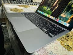 Macbook Pro M2 (2022) 8/256