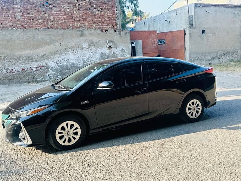 Toyota Prius 2018 8