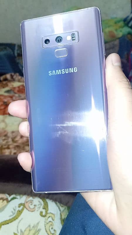 Samsung Galaxy Note 9 – Excellent Condition 4